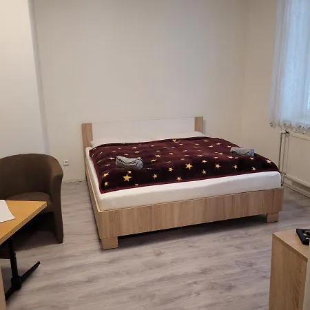 Apartman Krtiny Apartament